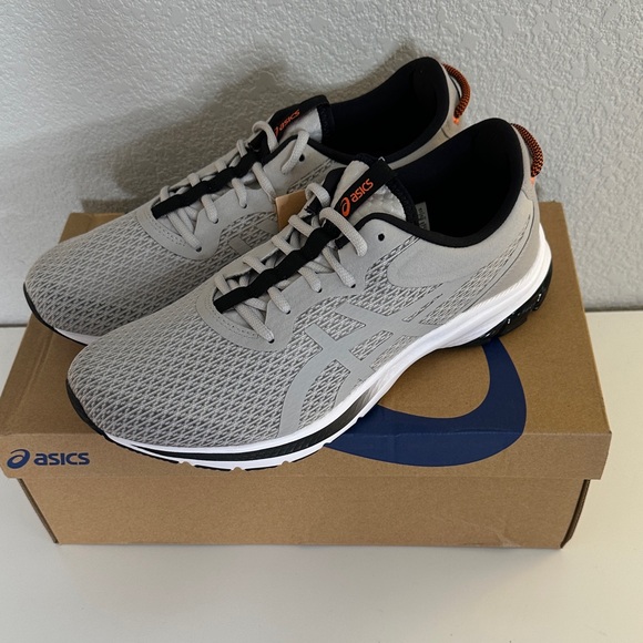 Asics Other - Asics Men’s Gel-Kumo Lyte 2 Oyster Grey Oyster Grey Size 11 New in Box!